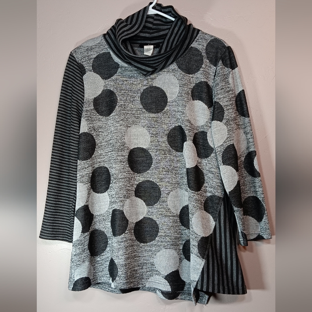 Yushi SZ L Cowl Neck Sweater Asymmetrical Circle Mixed Media Pullover